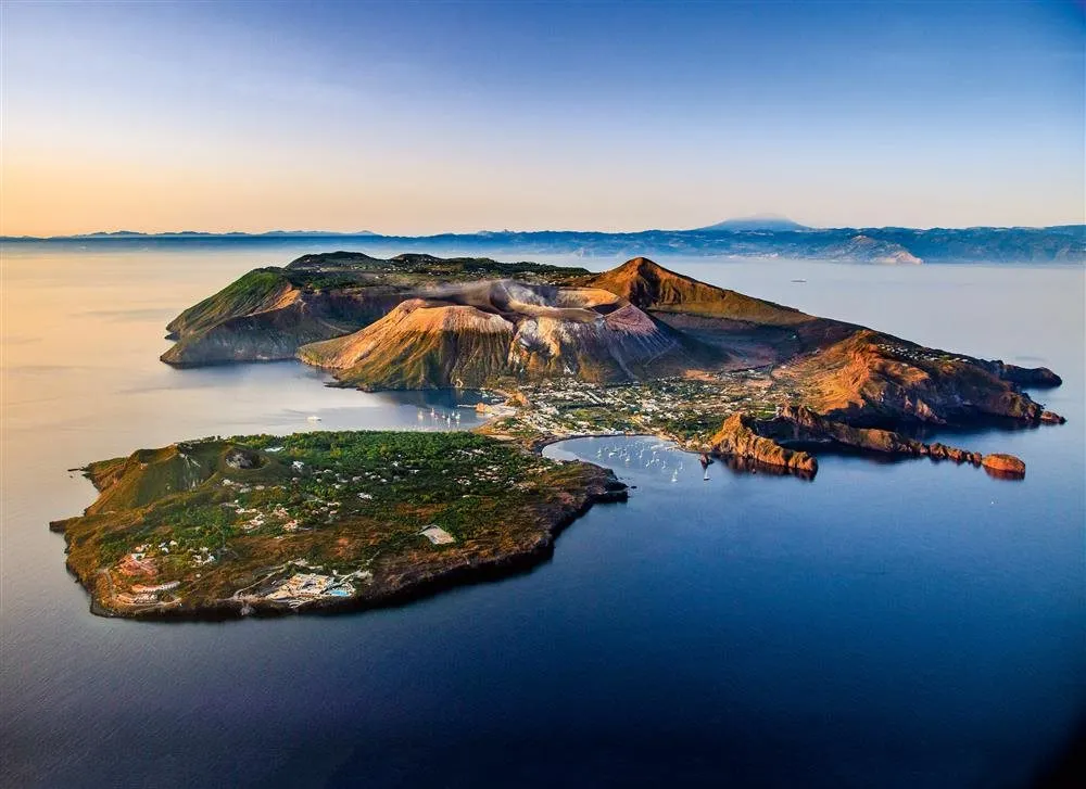 Insel Vulcano Reisen Und Urlaub In Sizilien Vulkan Insel Vulcano Reisen Und Urlaub In Sizilien Vulkan